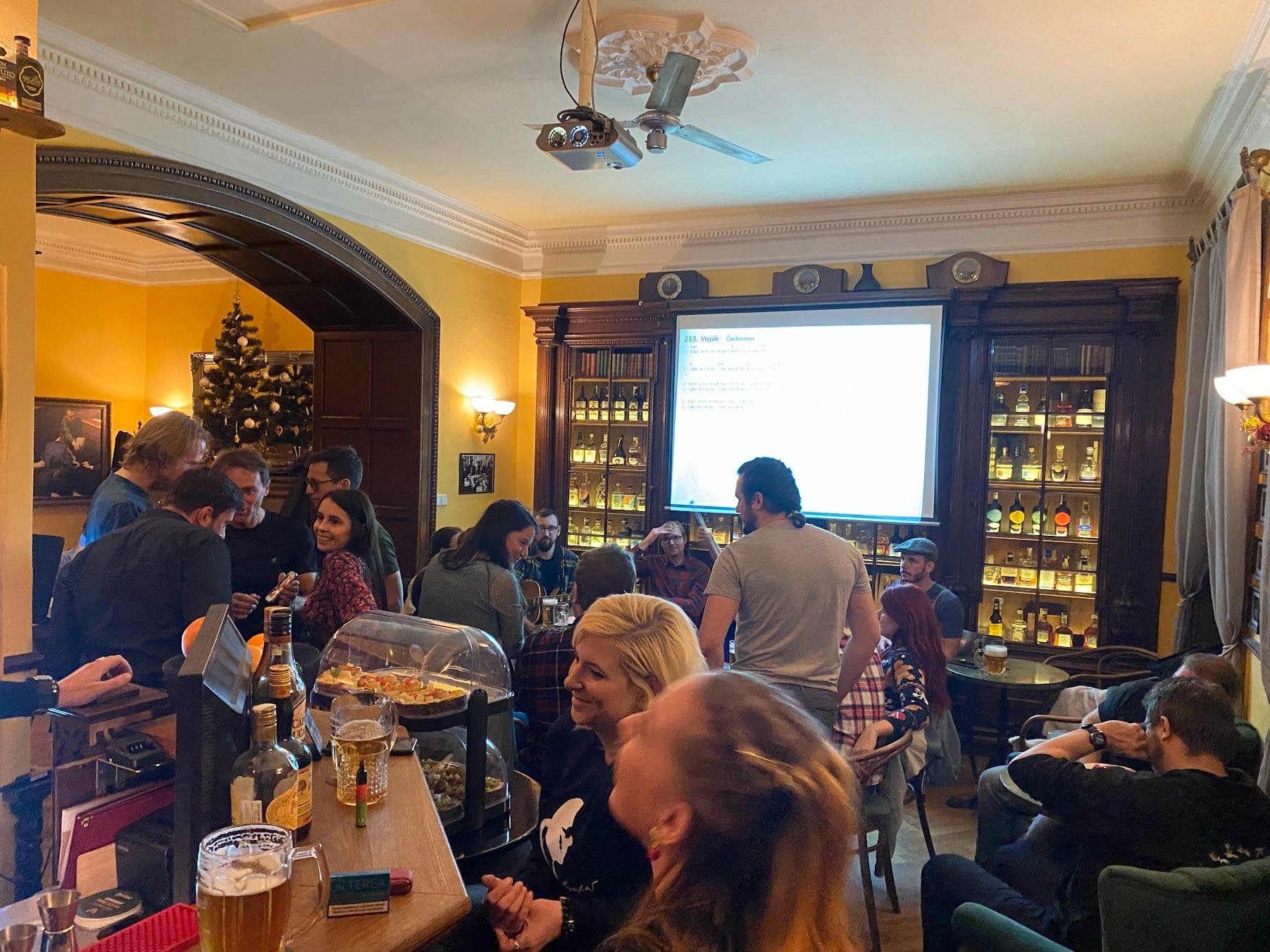 Bar photo 15